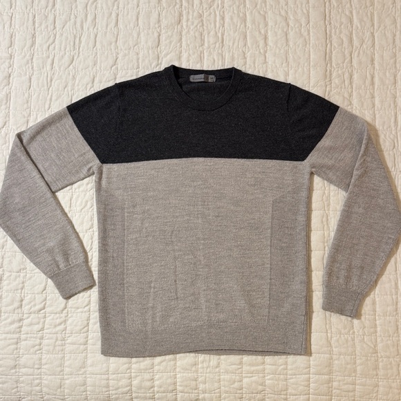 ICEBREAKER Men's Dark Gray/Light Gray Merino Sweater - Picture 1 of 11